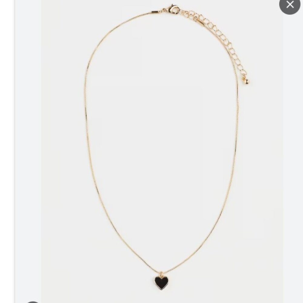 H&M - Black Heart Shaped Pendant Necklace in Gold